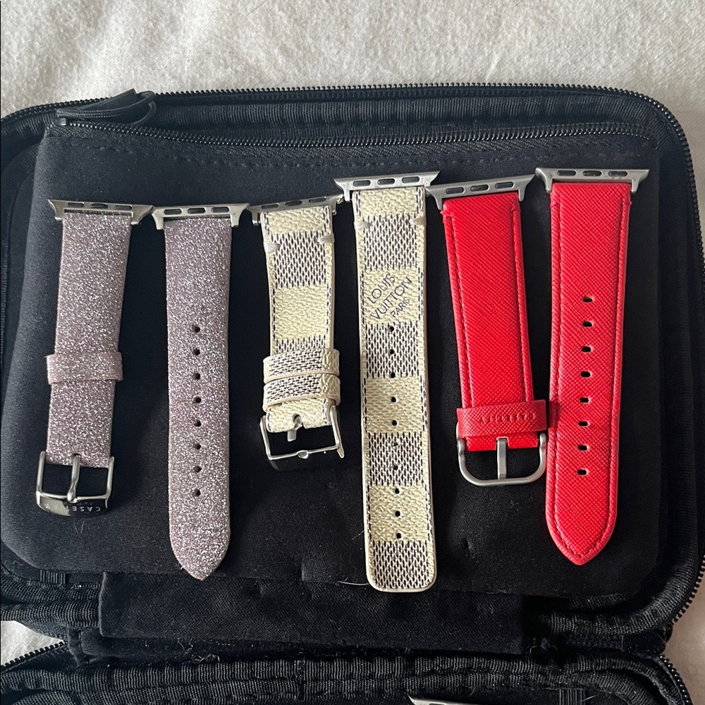Stylish Apple Watch Band Set (9) with Case